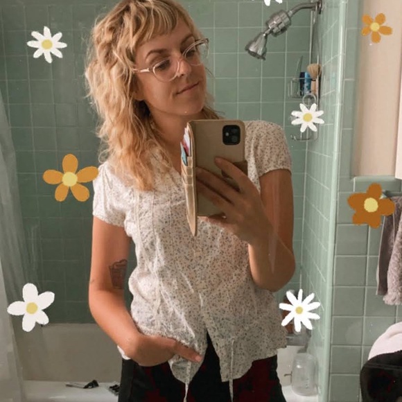 Cottage Core Blouse Dainty Blue Floral Print - Picture 2 of 4